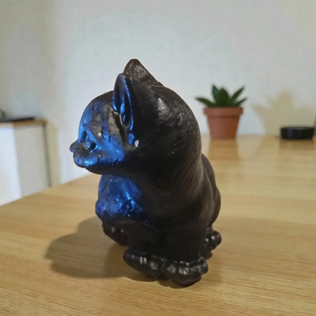 Figurine petit chat