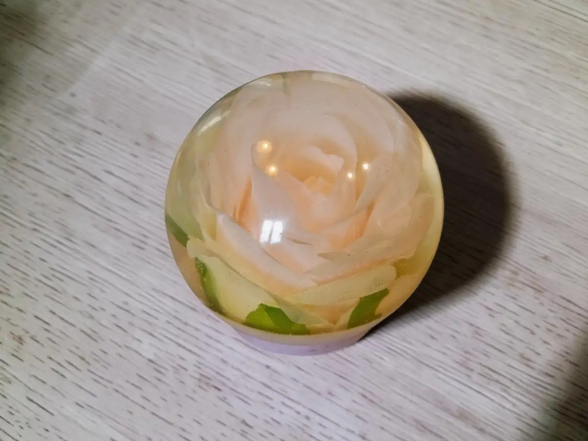 Sphère Rose Éternelle