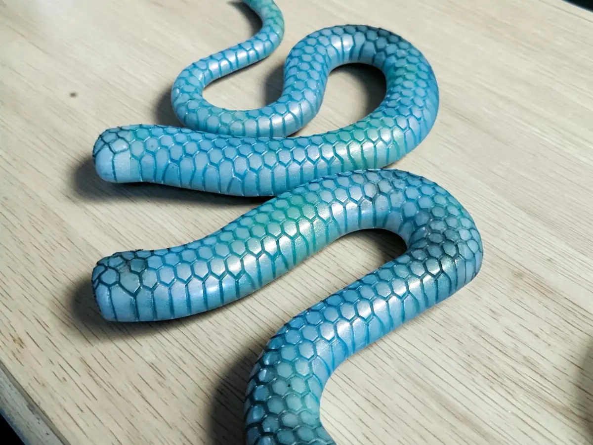 Serpent décoratif